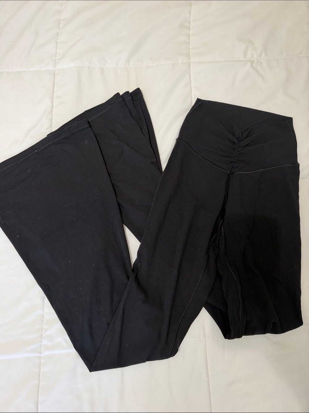 aerie Offline Flare Leggings in Black